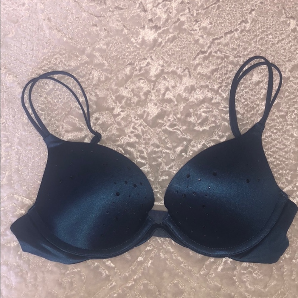 Victoria secret very sexy push up